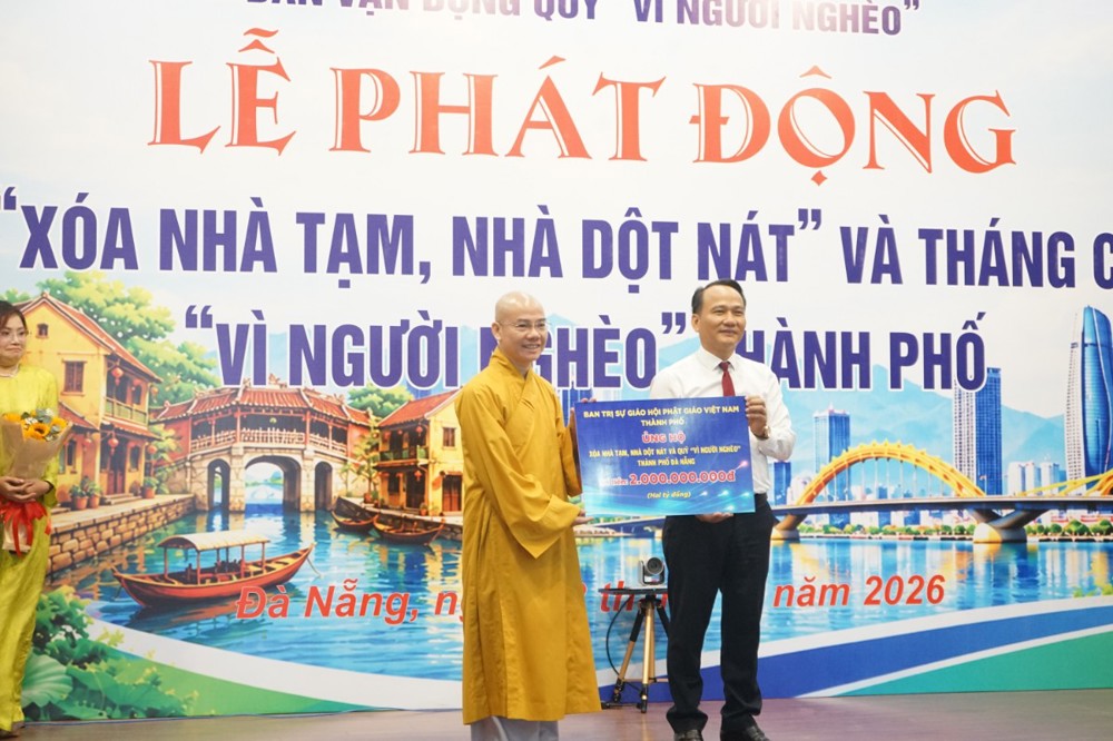 Đà Nẵng: Ban Trị sự Phật giáo thành phố hỗ trợ 2 tỷ đồng "xóa nhà tạm, nhà dột nát"