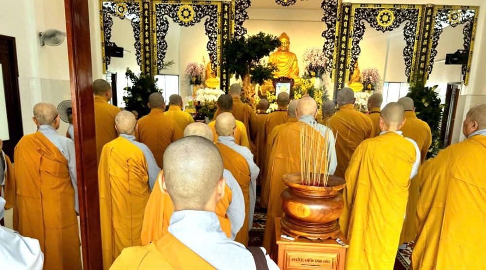TP.HCM: Trang nghiêm lễ tưởng niệm 20 năm ngày Ni trưởng Thích Nữ Như Trí, Viện chủ chùa Thiên Long viên tịch