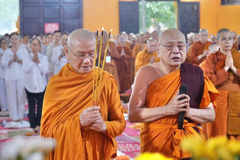 Đồng Nai: Trưởng lão Hòa thượng Viên Minh thuyết giảng tại trường hạ thiền viện Phước Sơn