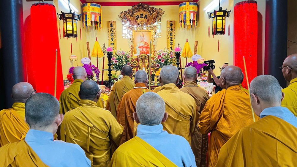 Cần Thơ: Trang nghiêm lễ Huý kỵ cố Hoà thượng Thích Thiện Sanh 
