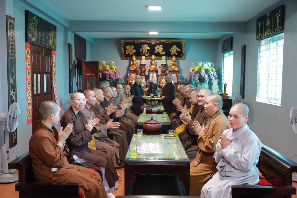 Tuyên Quang: Phái đoàn Phân ban Phật tử Dân tộc Trung ương thăm, tri ân Ban Trị sự Phật giáo tỉnh