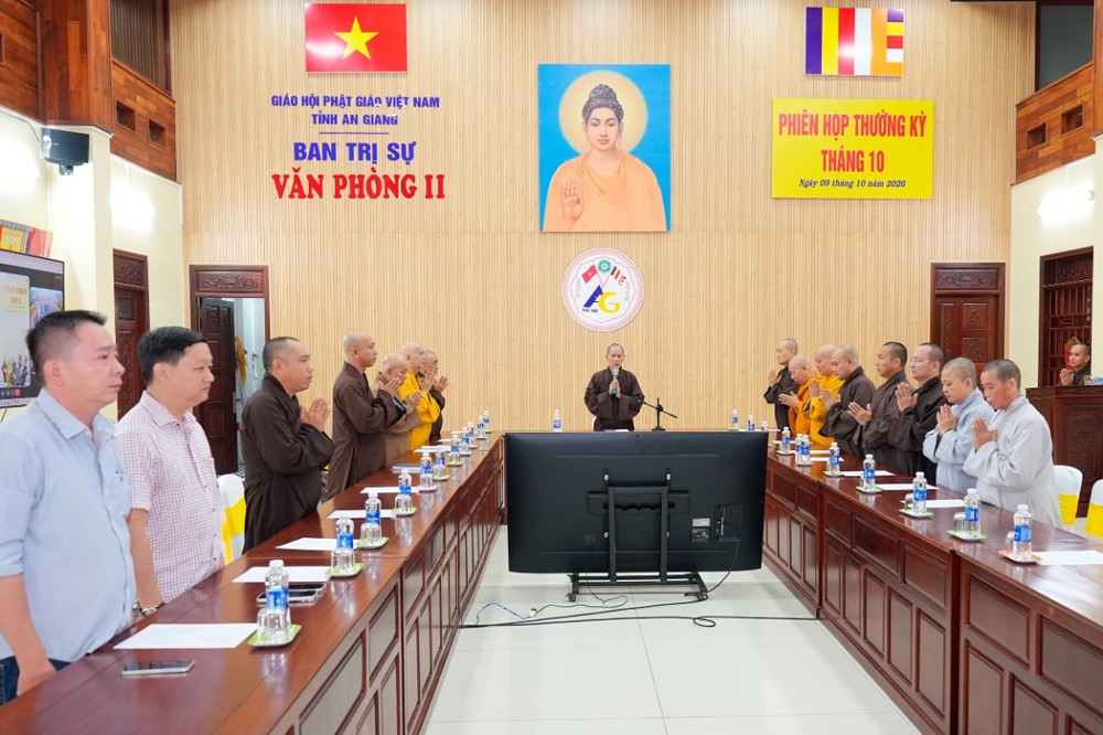 An Giang: Ban Thường trực Ban Trị sự họp thường kỳ tháng 10, triển khai các công tác Phật sự