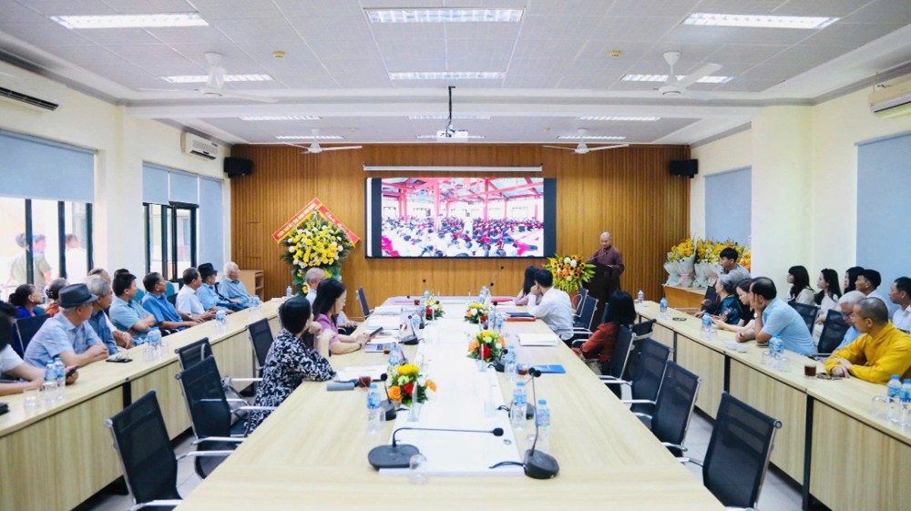 Đại đức Thích Minh Hậu bảo vệ xuất sắc luận án Tiến sĩ